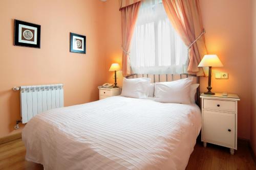 Hostal Adria Santa Ana, Madryt