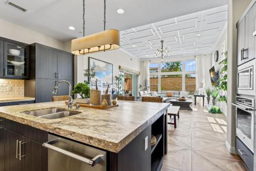 PGA Signature Luxury finishes and furnishings walk to ERNIES