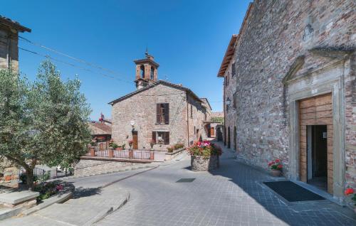 Viesnīcas āriene, Cozy Apartment In Croce Di Castiglione in Monte Santa Maria Tiberina