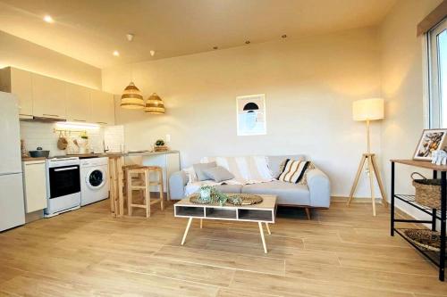 Boho Nomad Seaview Detached House in Ag. Konstantinos (Messini)