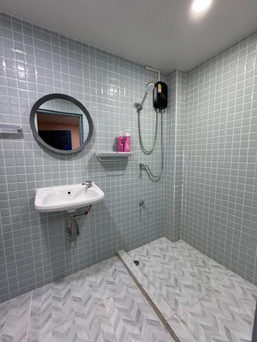 GM6 - Samyan 4floors, 4mins walk to Bantadtong, Bangkok (photo 6)
