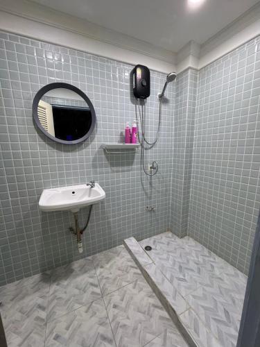 GM6 - Samyan 4floors, 4mins walk to Bantadtong, Bangkok (photo 8)