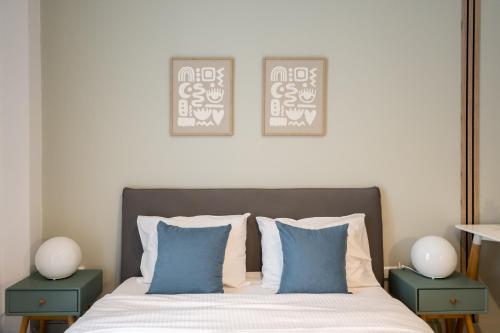 1 queen bed, 1 sofa bed