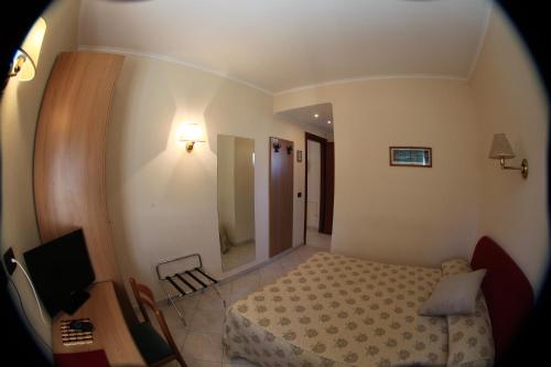 Стая за гости, Hotel Stella in Рапалло
