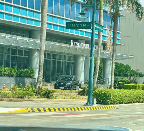 St Dominique 2 Bedrooms mansion, Oton