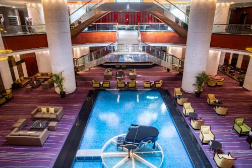 크라운 플라자 우시 시티 센터, IHG - 레스토랑