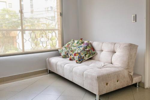 Spacious 3 bedroom house in Laureles