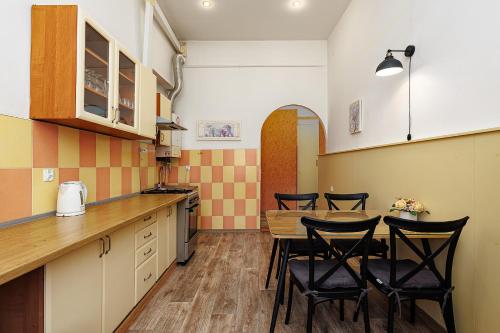 2 bedrooms Apartments Levia 2 - image 2