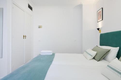 Apartment image 5
