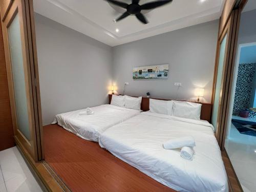 Fairy 2 Pool Villa 22 Pax Karaoke & Huge Event Space Fairy 2 Pool Villa 22 Pax Karaoke & Huge Event Space