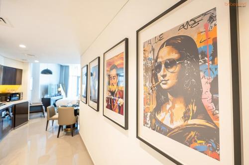 Bnbeyond's Artsy Canal-View Studio in the Heart of BBay, Dubaï (photo 5)
