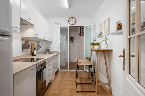 Luxurious 2 Bedroom Apartment in Medina Garden - Puerto Banús - image 6