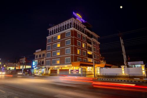 ทัศนียภาพภายนอกโรงแรม, Velvet Luxe Hotel in พุฒวัล