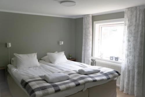 Lillberget Rymligt och modernt boende med utsikt över Tabergsberget Lillberget Rymligt och modernt boende med utsikt över Tabergsberget