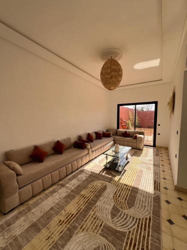 Villa Familiale avec Piscine Privée à Marrakech Villa Familiale avec Piscine Privée à Marrakech