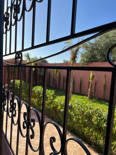 Villa Familiale avec Piscine Privée à Marrakech Villa Familiale avec Piscine Privée à Marrakech