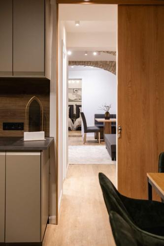 Spacious Apartments In Mitte- Feel The Citycenter, Берлин (фото 8)