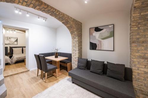 Spacious Apartments In Mitte- Feel The Citycenter, Берлин (фото 6)