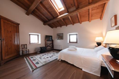 Corte Castello