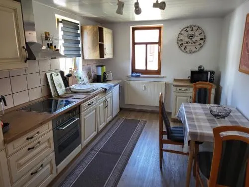 Ferienhaus Deubetal Nr 9 in Großliebringen, Deutschland
