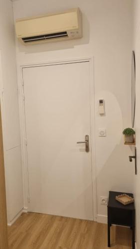 Studio Droite Calme Proche Gare Climatisation, Bordeaux (Foto 6)