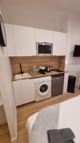 Studio Droite Calme Proche Gare Climatisation, Bordeaux (Foto 7)