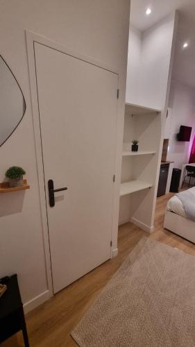 Studio Droite Calme Proche Gare Climatisation, Bordeaux (Foto 8)