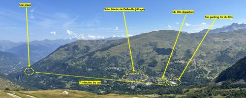 Scenic fully equipped studio in Les Varcins