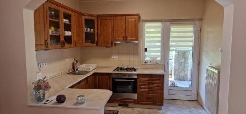 ห้องครัว, Tamási Villa (Tamasi Villa) in บาลาตองมาเรียฟูร์โด