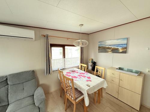 gedeelde lounge/tv-ruimte, Beach Resort Kamperland - 771 in Kamperland