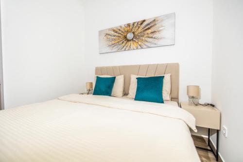 Apartments Irena - image 7