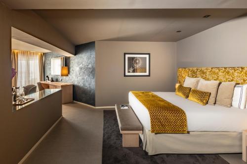 Waterfront - image 6