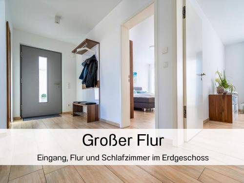 Entrance, Ostsee-Traumferienwohnungen Villa Meeresbrise - mit Wallbox, großzugiger Dachterrasse & modernem Kom in Ostseebad Binz