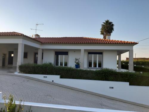 Blue House - Leiria, entre Fátima e Nazaré gîte à louer Maceira