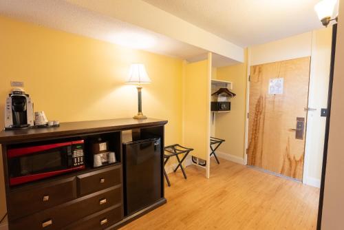 Fireside Inn & Suites Waterville in วอเตอร์วิลล์ (ME)