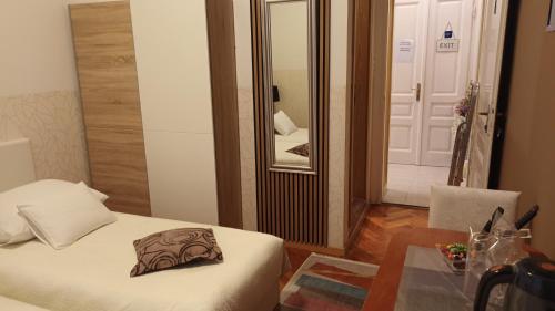 Guesthouse Vrlic - main image
