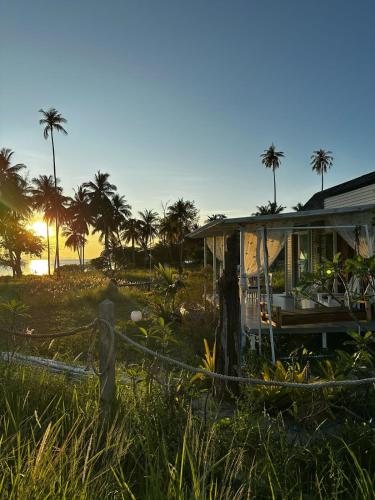 Beachfront Tiny House, Koh Samui, Thailand with FREE Rowboat, Amphoe Koh Samui (fotografie 10)