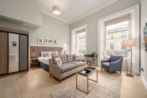 Destiny Scotland George IV Apartments - main image