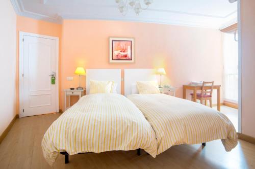 Hostal Adriano - image 13