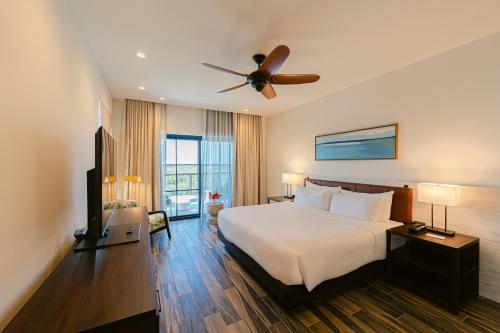 The Perry Hotel Naples - image 4