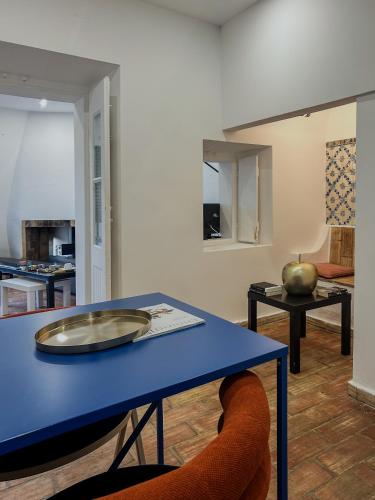 BO House & Hairshop in Estômbar