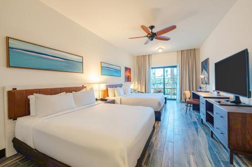 The Perry Hotel Naples - image 2