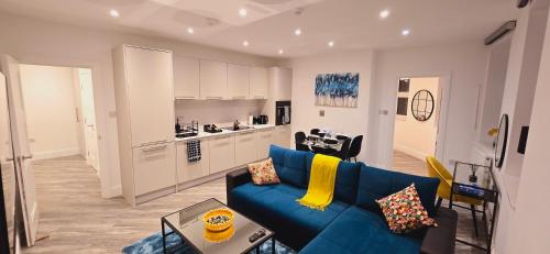 Abbey Corner By Nivaas-Located in the heart of the city centre-5 minute walk to train station-20 minutes to London via train, Reading (fotografie 6)