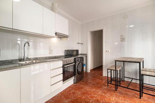 Rural retreat in El Burgo, Spain in El Burgo