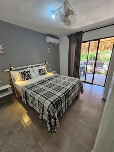 Exterior view, BUNGALOWS COLIBRI in Las Galeras