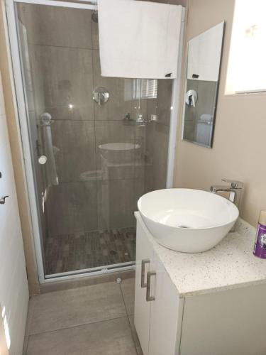 The Hills at 1 Meeu The Hills at 1 Meeu