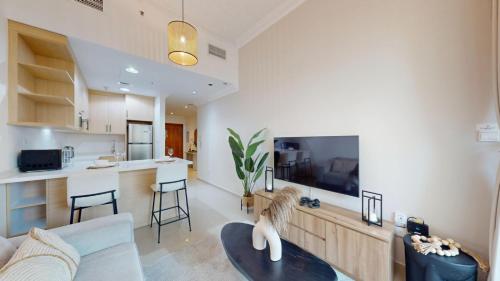 Vacationer Holiday Homes I Premium 1 Bed I Marina Promenade & Metro Nearby, Dubai