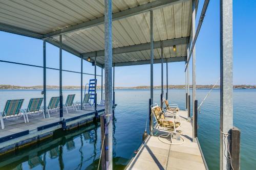 Lake Ozark Home with Martini Deck and Boat Slip! - image 10