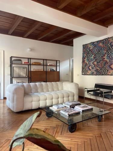 Design lake apartment