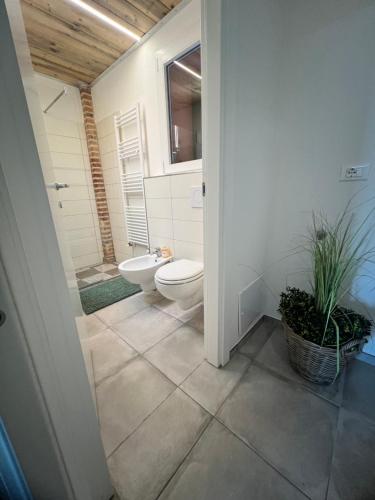 LA CASA DI GIADA rooms and apartment uscita autostrada Imola LA CASA DI GIADA rooms and apartment uscita autostrada Imola